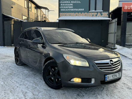Сірий Опель Інсігнія, об'ємом двигуна 2 л та пробігом 293 тис. км за 8500 $, фото 1 на Automoto.ua