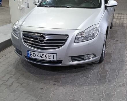 Сірий Опель Інсігнія, об'ємом двигуна 2 л та пробігом 280 тис. км за 7000 $, фото 1 на Automoto.ua