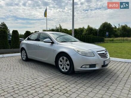 Опель Инсигния 2012 в Львове на Automoto.ua Серый Опель Инсигния, объемом двигателя 1.96 л и пробегом 246 тыс. км за 7600 $, фото 1 на Automoto.ua