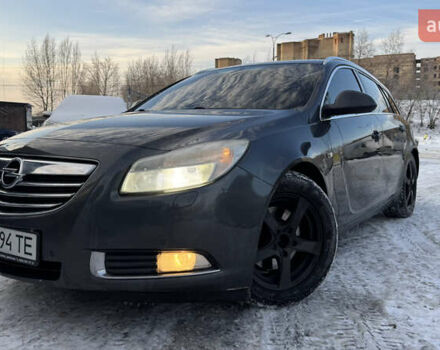 Сірий Опель Інсігнія, об'ємом двигуна 2 л та пробігом 291 тис. км за 7300 $, фото 1 на Automoto.ua