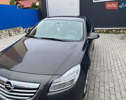Сірий Опель Інсігнія, об'ємом двигуна 2 л та пробігом 275 тис. км за 7150 $, фото 1 на Automoto.ua