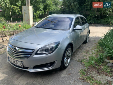 Опель Инсигния 2013 в Днепре (Днепропетровске) на Automoto.ua Серый Опель Инсигния, объемом двигателя 2 л и пробегом 180 тыс. км за 13800 $, фото 1 на Automoto.ua