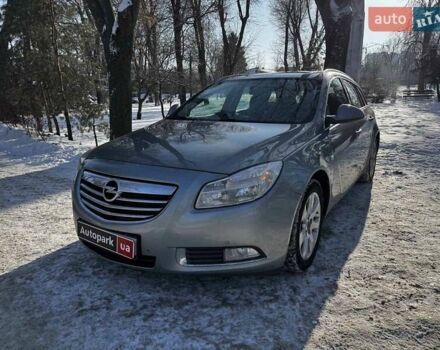Серый Опель Инсигния, объемом двигателя 2 л и пробегом 303 тыс. км за 6440 $, фото 1 на Automoto.ua