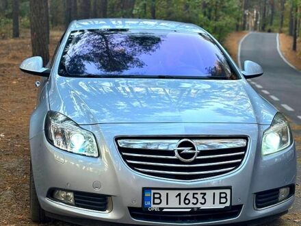 Опель Инсигния 2013 в Полтаве на Automoto.ua Серый Опель Инсигния, объемом двигателя 2 л и пробегом 270 тыс. км за 8500 $, фото 1 на Automoto.ua