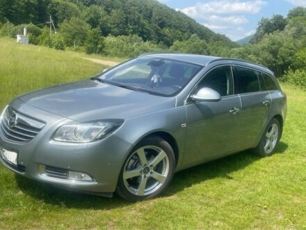 Опель Інсігнія 2013 у Сваляве на Automoto.ua Сірий Опель Інсігнія, об'ємом двигуна 2 л та пробігом 250 тис. км за 9500 $, фото 1 на Automoto.ua