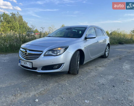 Сірий Опель Інсігнія, об'ємом двигуна 1.96 л та пробігом 285 тис. км за 9650 $, фото 1 на Automoto.ua