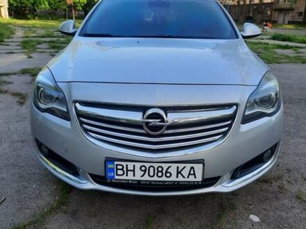 Серый Опель Инсигния, объемом двигателя 2 л и пробегом 313 тыс. км за 10300 $, фото 1 на Automoto.ua