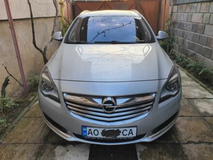 Сірий Опель Інсігнія, об'ємом двигуна 2 л та пробігом 300 тис. км за 8800 $, фото 1 на Automoto.ua