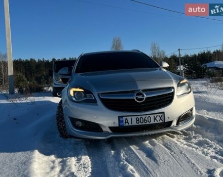 Серый Опель Инсигния, объемом двигателя 1.96 л и пробегом 303 тыс. км за 9399 $, фото 1 на Automoto.ua