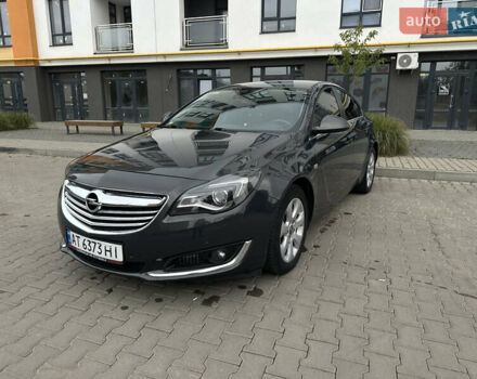 Серый Опель Инсигния, объемом двигателя 1.96 л и пробегом 211 тыс. км за 10200 $, фото 1 на Automoto.ua