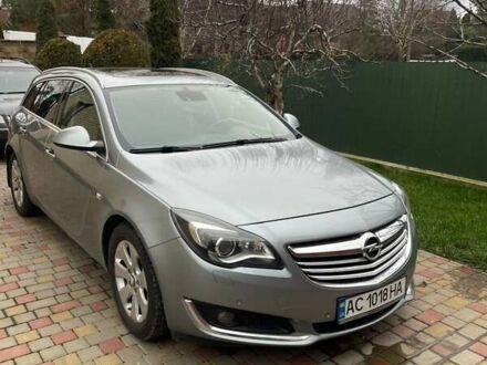 Серый Опель Инсигния, объемом двигателя 1.96 л и пробегом 247 тыс. км за 9800 $, фото 1 на Automoto.ua