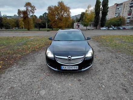 Серый Опель Инсигния, объемом двигателя 1.96 л и пробегом 199 тыс. км за 14000 $, фото 1 на Automoto.ua