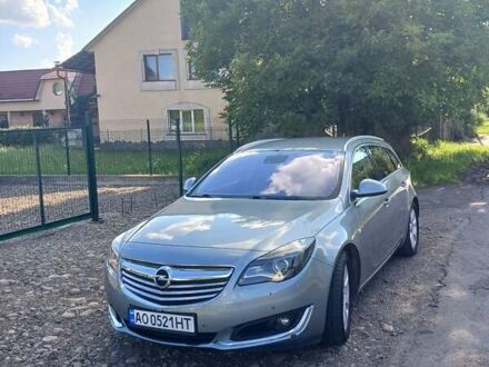 Сірий Опель Інсігнія, об'ємом двигуна 2 л та пробігом 223 тис. км за 10500 $, фото 1 на Automoto.ua