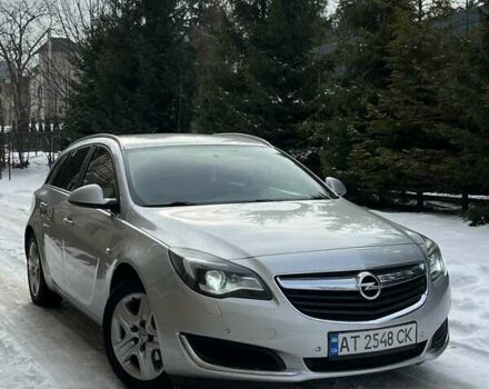 Серый Опель Инсигния, объемом двигателя 2 л и пробегом 257 тыс. км за 7700 $, фото 1 на Automoto.ua