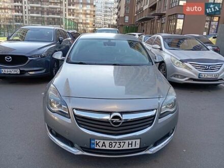 Серый Опель Инсигния, объемом двигателя 2 л и пробегом 234 тыс. км за 10000 $, фото 1 на Automoto.ua