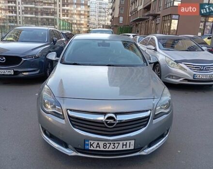 Серый Опель Инсигния, объемом двигателя 2 л и пробегом 234 тыс. км за 10000 $, фото 1 на Automoto.ua