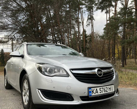 Сірий Опель Інсігнія, об'ємом двигуна 1.6 л та пробігом 250 тис. км за 10500 $, фото 1 на Automoto.ua