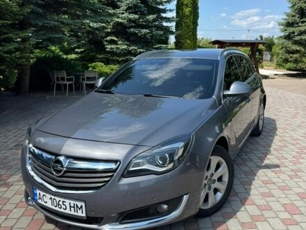 Серый Опель Инсигния, объемом двигателя 2 л и пробегом 246 тыс. км за 11700 $, фото 1 на Automoto.ua