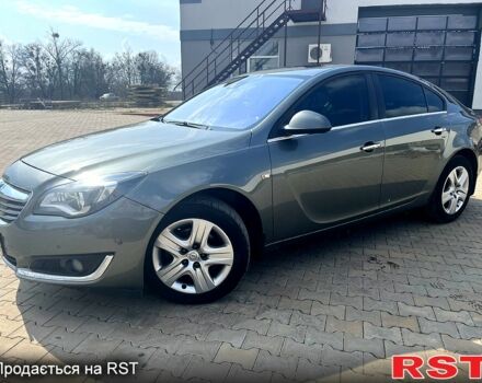 Серый Опель Инсигния, объемом двигателя 1.6 л и пробегом 227 тыс. км за 11750 $, фото 1 на Automoto.ua