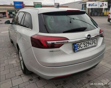 Серый Опель Инсигния, объемом двигателя 1.6 л и пробегом 220 тыс. км за 8700 $, фото 1 на Automoto.ua