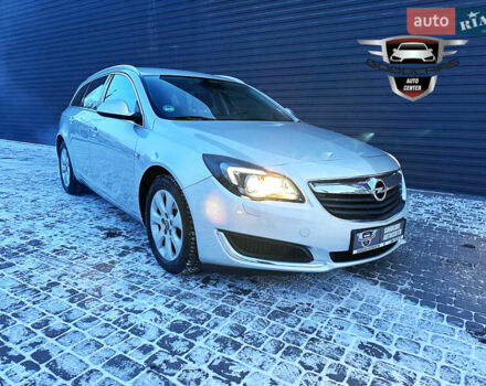 Серый Опель Инсигния, объемом двигателя 1.6 л и пробегом 211 тыс. км за 11500 $, фото 1 на Automoto.ua