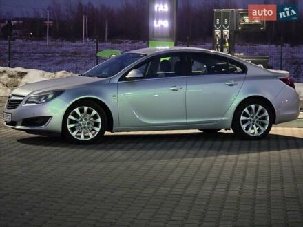 Серый Опель Инсигния, объемом двигателя 1.4 л и пробегом 212 тыс. км за 11500 $, фото 1 на Automoto.ua