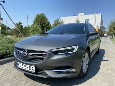Сірий Опель Інсігнія, об'ємом двигуна 1.6 л та пробігом 270 тис. км за 14334 $, фото 1 на Automoto.ua
