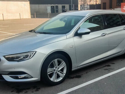 Серый Опель Инсигния, объемом двигателя 1.6 л и пробегом 186 тыс. км за 15000 $, фото 1 на Automoto.ua