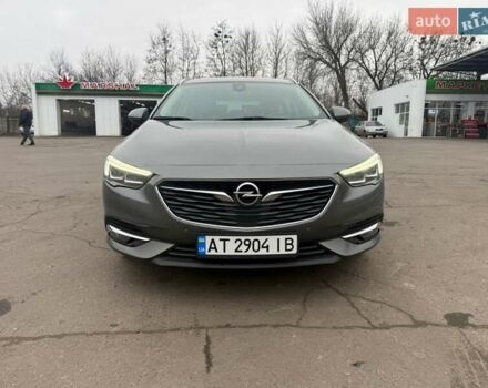Серый Опель Инсигния, объемом двигателя 1.6 л и пробегом 237 тыс. км за 14200 $, фото 1 на Automoto.ua