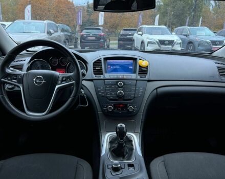 Опель Інсігнія 2009 у Кривому Розі на Automoto.ua Синій Опель Інсігнія, об'ємом двигуна 1.8 л та пробігом 202 тис. км за 8400 $, фото 9 на Automoto.ua