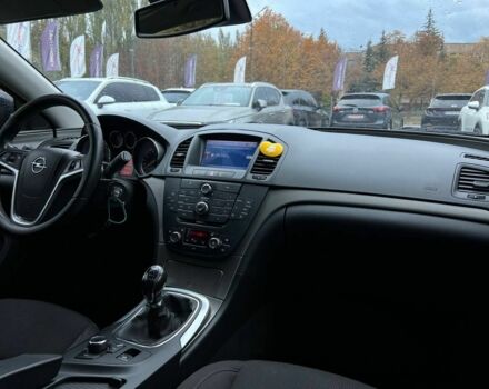 Опель Інсігнія 2009 у Кривому Розі на Automoto.ua Синій Опель Інсігнія, об'ємом двигуна 1.8 л та пробігом 202 тис. км за 8400 $, фото 16 на Automoto.ua