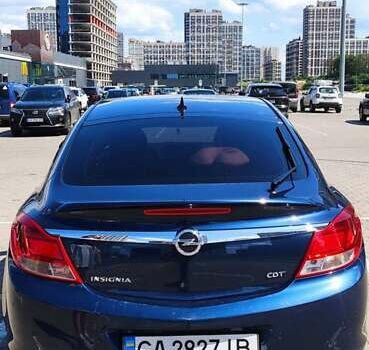 Синий Опель Инсигния, объемом двигателя 1.96 л и пробегом 190 тыс. км за 7500 $, фото 3 на Automoto.ua
