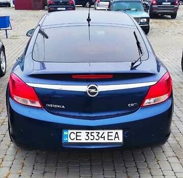Синій Опель Інсігнія, об'ємом двигуна 2 л та пробігом 240 тис. км за 9500 $, фото 1 на Automoto.ua