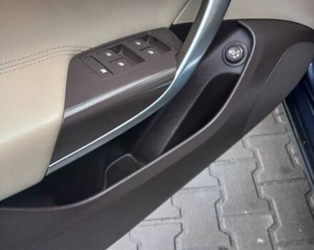 Синий Опель Инсигния, объемом двигателя 1.96 л и пробегом 278 тыс. км за 8200 $, фото 42 на Automoto.ua