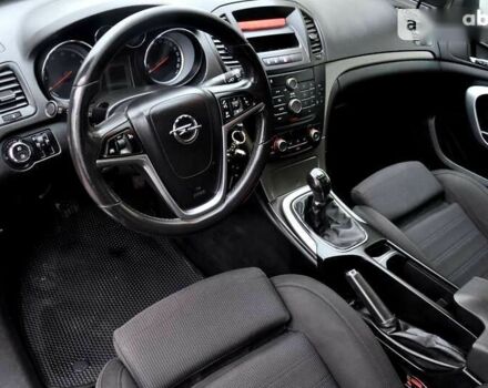 Синий Опель Инсигния, объемом двигателя 1.6 л и пробегом 296 тыс. км за 6700 $, фото 17 на Automoto.ua