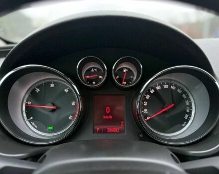 Синий Опель Инсигния, объемом двигателя 2 л и пробегом 306 тыс. км за 6800 $, фото 16 на Automoto.ua