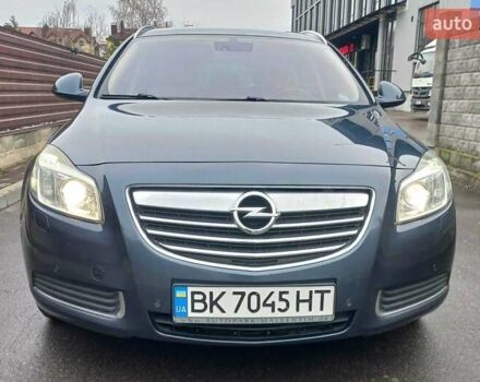 Синий Опель Инсигния, объемом двигателя 1.96 л и пробегом 278 тыс. км за 8200 $, фото 7 на Automoto.ua