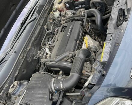 Синий Опель Инсигния, объемом двигателя 1.6 л и пробегом 250 тыс. км за 7000 $, фото 10 на Automoto.ua