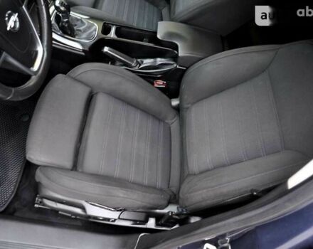 Синий Опель Инсигния, объемом двигателя 1.6 л и пробегом 296 тыс. км за 6700 $, фото 16 на Automoto.ua