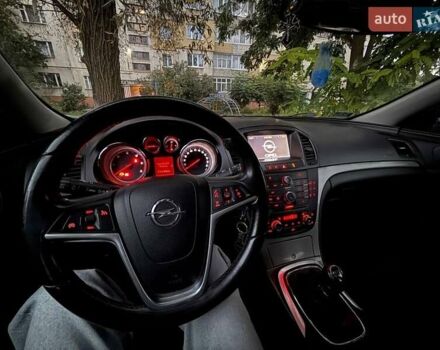 Синій Опель Інсігнія, об'ємом двигуна 2 л та пробігом 241 тис. км за 7100 $, фото 21 на Automoto.ua