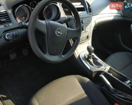 Синій Опель Інсігнія, об'ємом двигуна 1.6 л та пробігом 176 тис. км за 6900 $, фото 2 на Automoto.ua