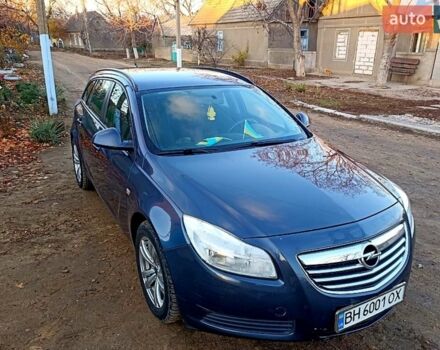 Синий Опель Инсигния, объемом двигателя 2 л и пробегом 374 тыс. км за 7600 $, фото 1 на Automoto.ua