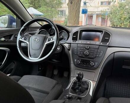 Синій Опель Інсігнія, об'ємом двигуна 2 л та пробігом 241 тис. км за 7100 $, фото 7 на Automoto.ua