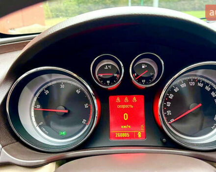 Синий Опель Инсигния, объемом двигателя 2 л и пробегом 260 тыс. км за 6800 $, фото 9 на Automoto.ua