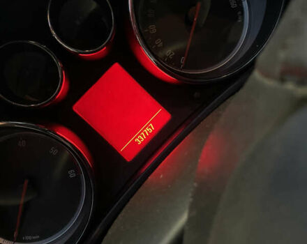 Синий Опель Инсигния, объемом двигателя 1.96 л и пробегом 337 тыс. км за 7000 $, фото 10 на Automoto.ua