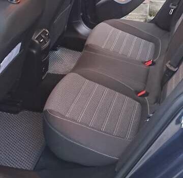 Синий Опель Инсигния, объемом двигателя 1.96 л и пробегом 311 тыс. км за 6700 $, фото 13 на Automoto.ua