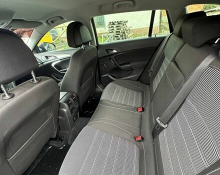 Синій Опель Інсігнія, об'ємом двигуна 2 л та пробігом 228 тис. км за 7000 $, фото 2 на Automoto.ua