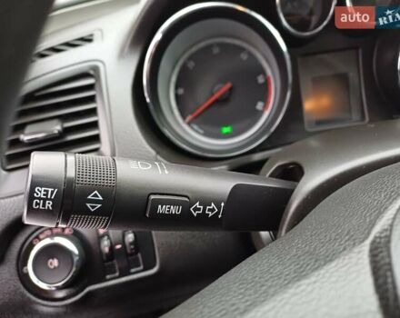 Синий Опель Инсигния, объемом двигателя 2 л и пробегом 270 тыс. км за 5950 $, фото 27 на Automoto.ua