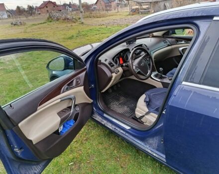 Синий Опель Инсигния, объемом двигателя 2 л и пробегом 341 тыс. км за 6700 $, фото 4 на Automoto.ua