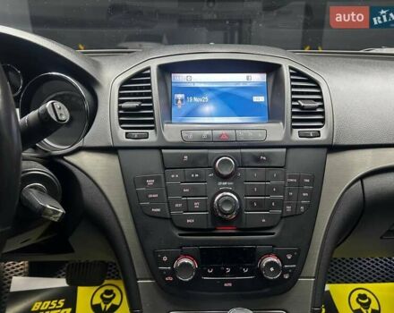 Синий Опель Инсигния, объемом двигателя 2 л и пробегом 211 тыс. км за 8800 $, фото 11 на Automoto.ua